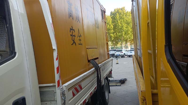 安源如何判断柴油发电机组和UPS电源的切换时间是否符合要求？